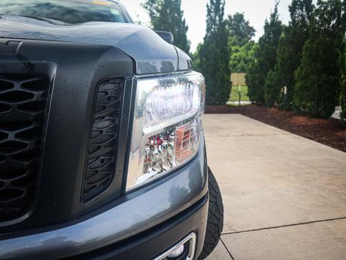 2017 Nissan Titan S