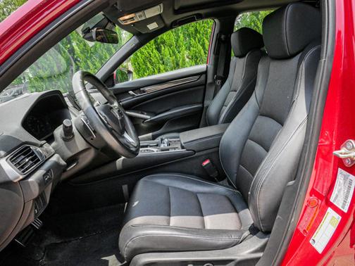 2018 Honda Accord Sport 2.0T