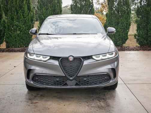 2025 Alfa Romeo Tonale 