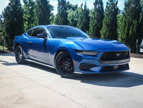 2024 Ford Mustang EcoBoost