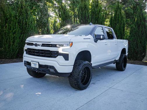 Summit White 2025 Chevrolet Silverado 1500 RST
