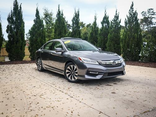 2017 Honda Accord Hybrid Touring