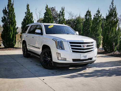 2019 Cadillac Escalade Luxury