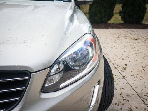 2017 Volvo XC60 T5 Inscription