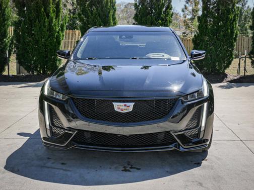 2022 Cadillac CT5-V
