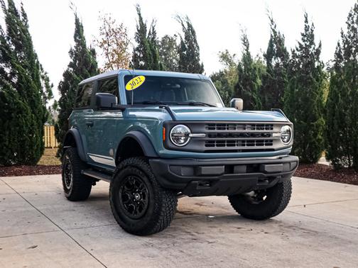 2022 Ford Bronco Base
