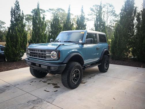 2022 Ford Bronco Base