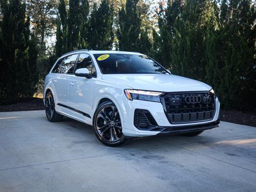 2025 Audi Q7 Prestige
