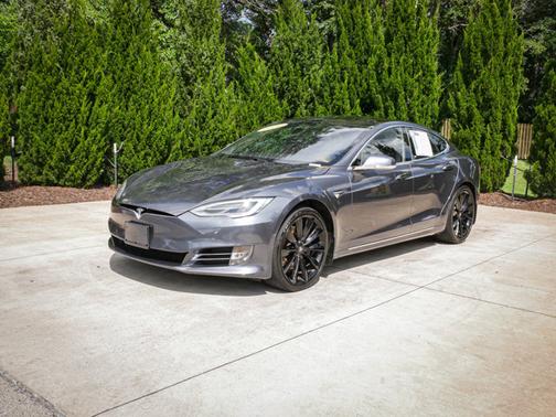 2020 Tesla Model S Long Range Plus