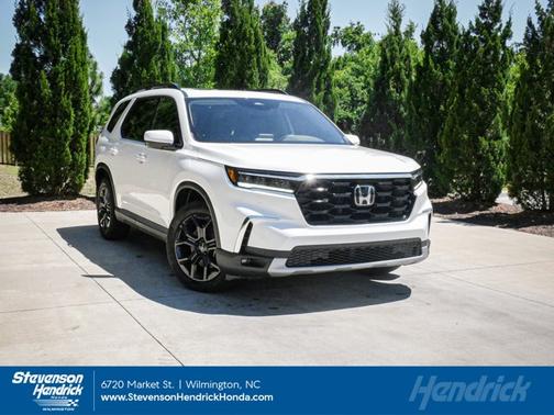 Platinum White Pearl 2025 Honda Pilot Touring+