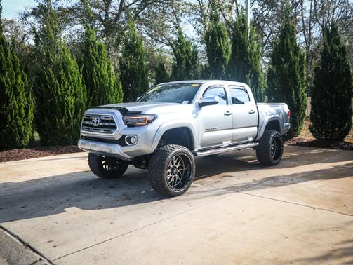2016 Toyota Tacoma Limited
