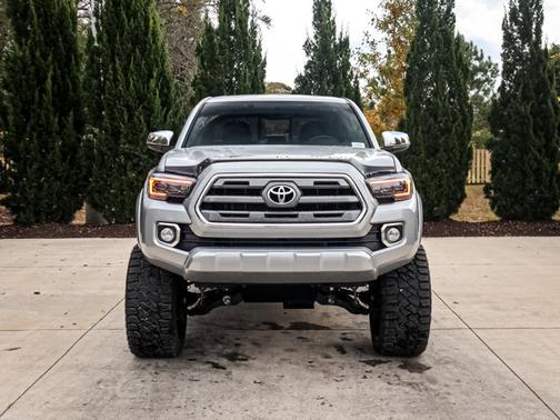 2016 Toyota Tacoma Limited