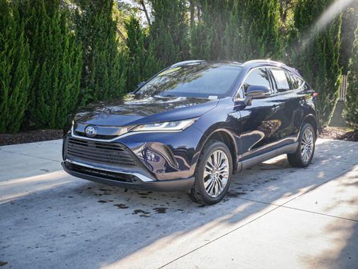 2021 Toyota Venza XLE