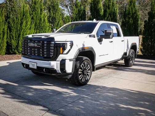 2025 GMC Sierra 2500 Denali