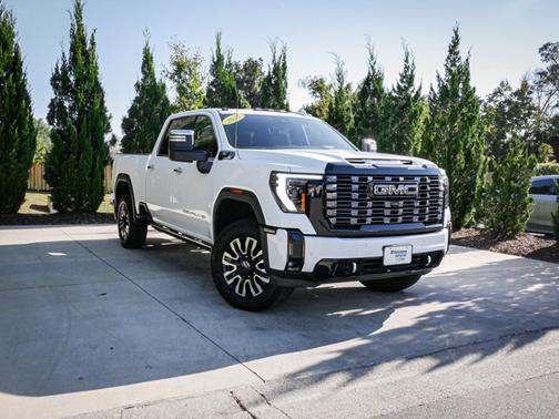 2025 GMC Sierra 2500 Denali