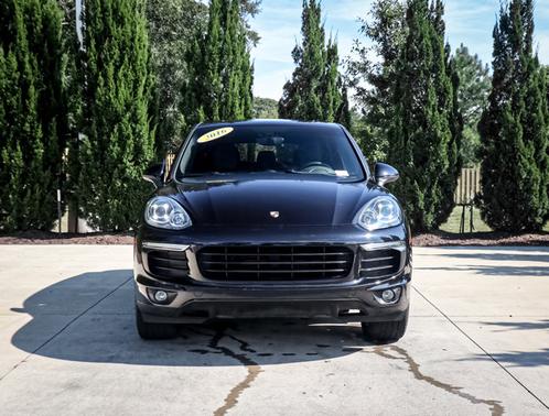 2016 Porsche Cayenne Base (Tiptronic)