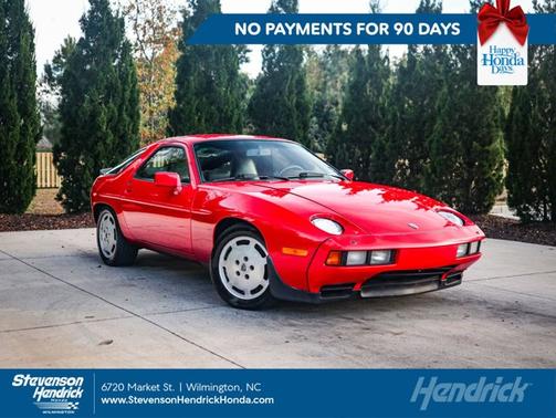 1985 Porsche 928 