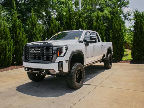 2024 GMC Sierra 2500 Denali