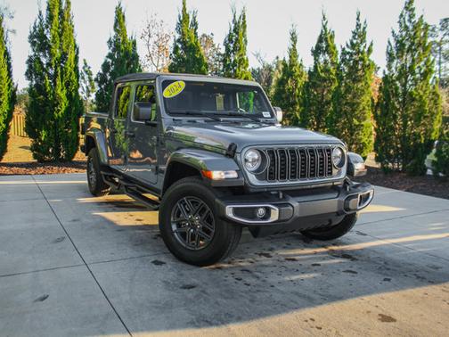 2024 Jeep Gladiator Sport S