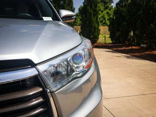 2016 Toyota Highlander LE Plus