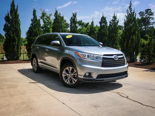 2016 Toyota Highlander LE Plus