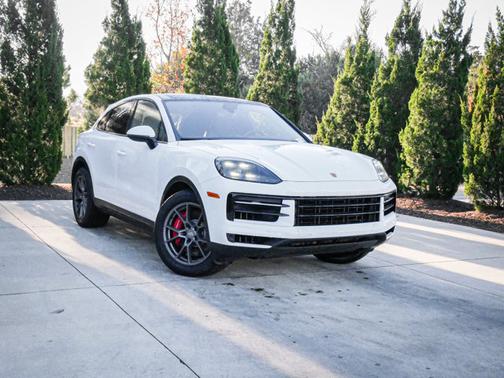 2024 Porsche Cayenne S