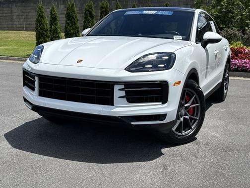 2024 Porsche Cayenne S