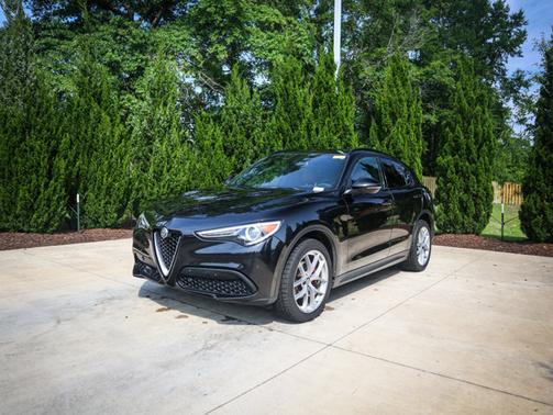 2018 Alfa Romeo Stelvio Ti Sport