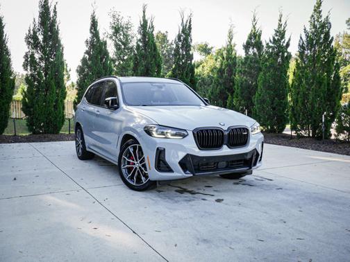 2023 BMW X3 M40i