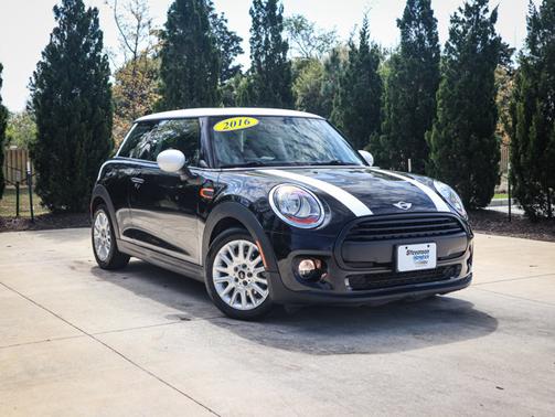 2016 MINI Hardtop Cooper