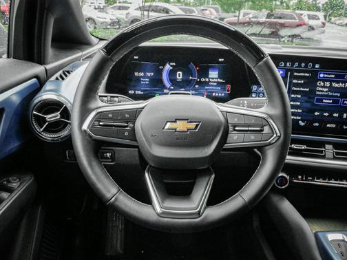 2024 Chevrolet Equinox EV LT
