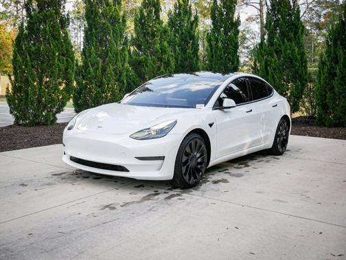 2023 Tesla Model 3 Performance