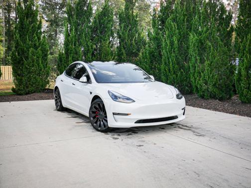 2023 Tesla Model 3 Performance