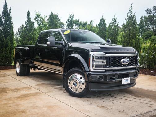 2025 Ford F-450 Platinum