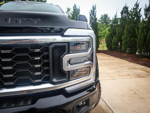 2025 Ford F-450 Platinum