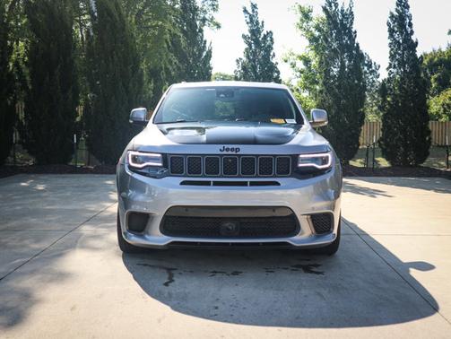 2020 Jeep Grand Cherokee Trackhawk