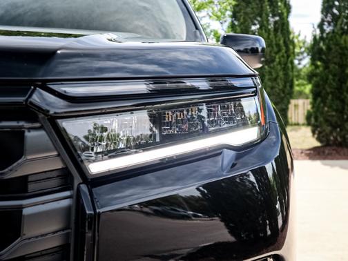 Crystal Black Pearl 2026 Honda Pilot EX-L
