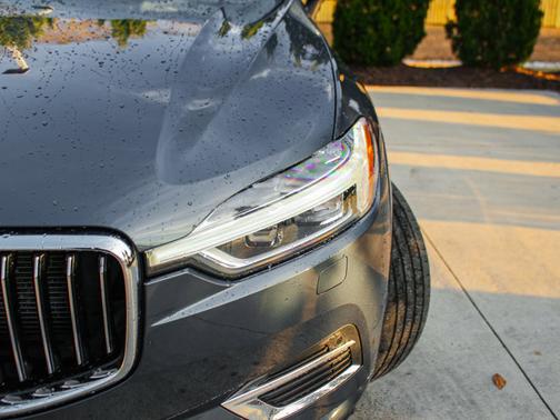 2019 Volvo XC60 Recharge Plug-In Hybrid T8 Inscription