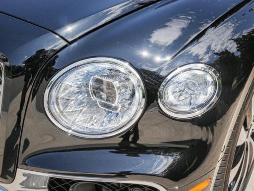 2024 Bentley Flying Spur A
