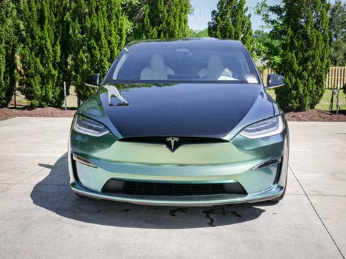 2023 Tesla Model X Standard Range