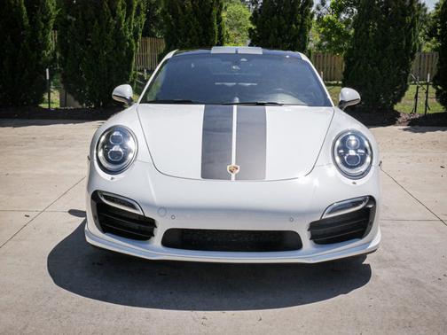 2014 Porsche 911 Turbo S