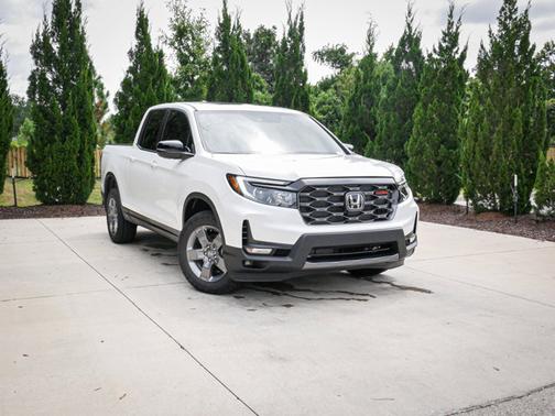 2025 Honda Ridgeline TrailSport