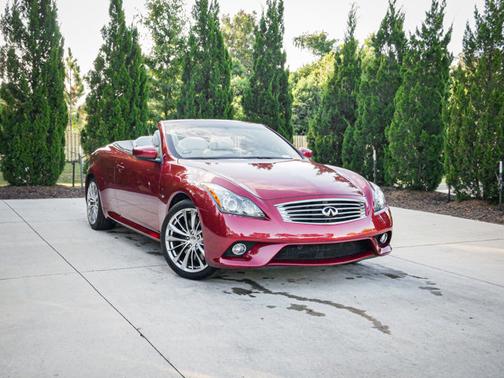 2014 INFINITI Q60 Base (A7)