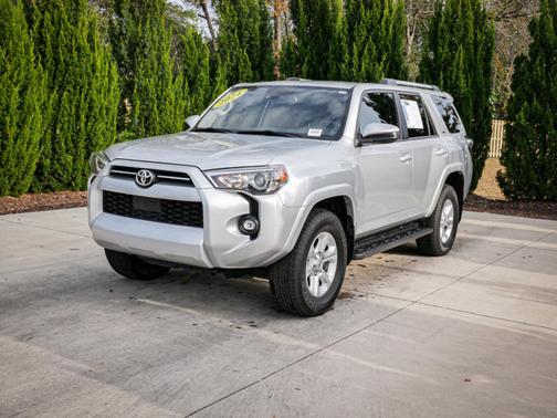 2024 Toyota 4Runner SR5