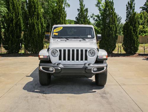 2023 Jeep Wrangler Sahara