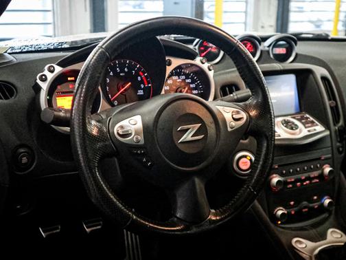 2010 Nissan 370Z Touring