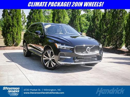 Onyx Black Metallic 2022 Volvo XC60 Inscription