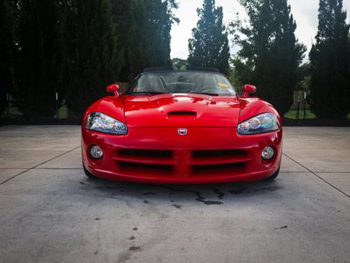2005 Dodge Viper SRT10