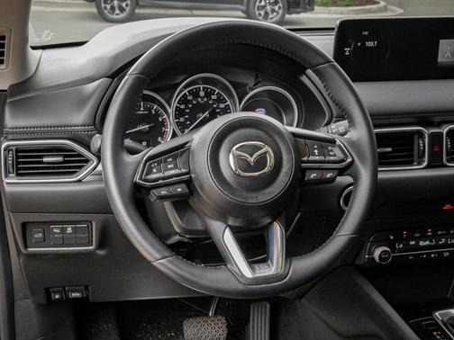 2022 Mazda CX-5 2.5 S Preferred Package