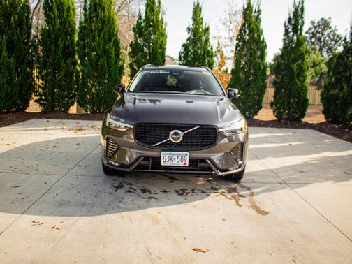 2025 Volvo XC60 Plus